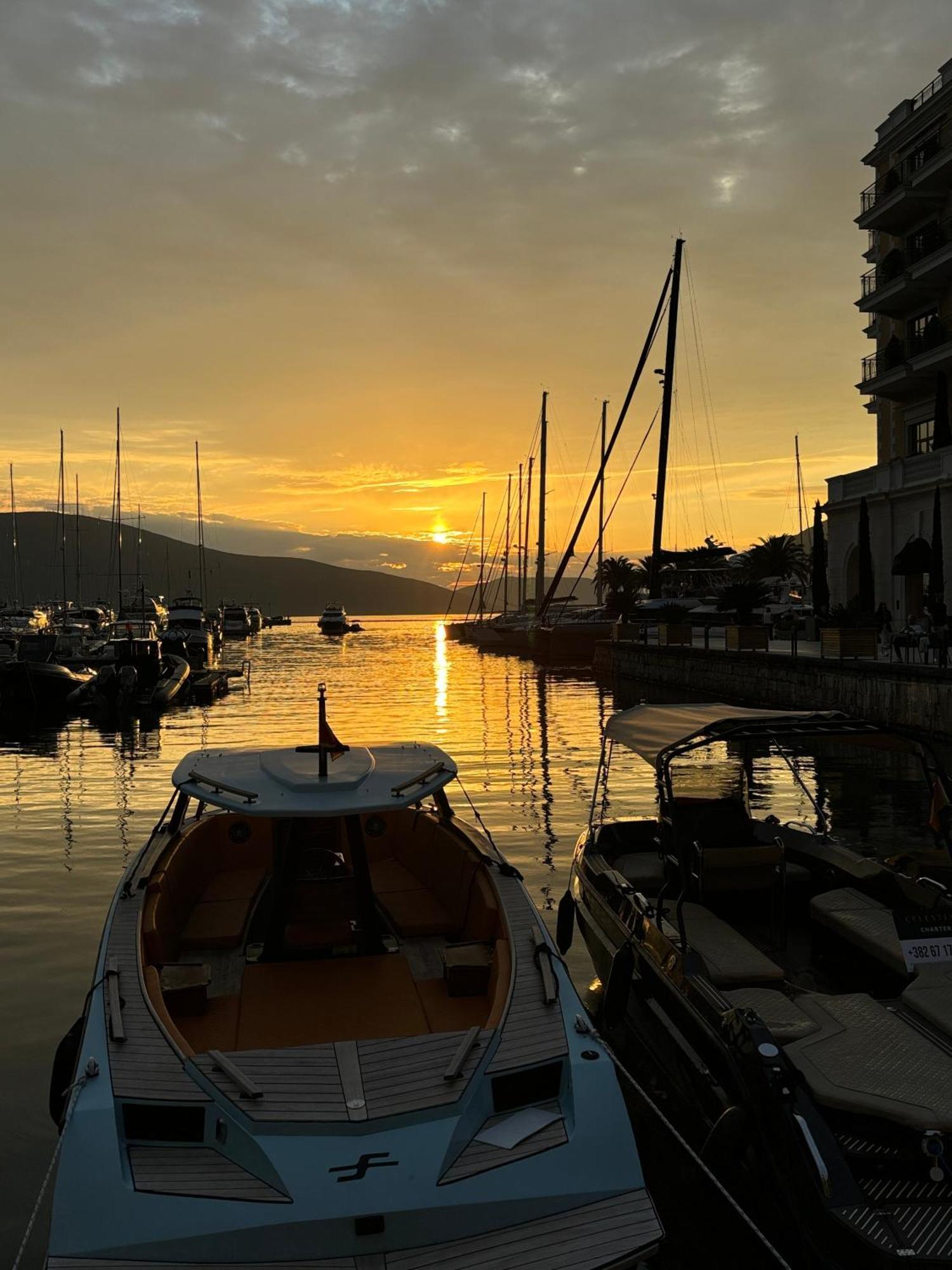 Porto Montenegro Luxury 1 Bedroom Apartment Tivat Exterior foto